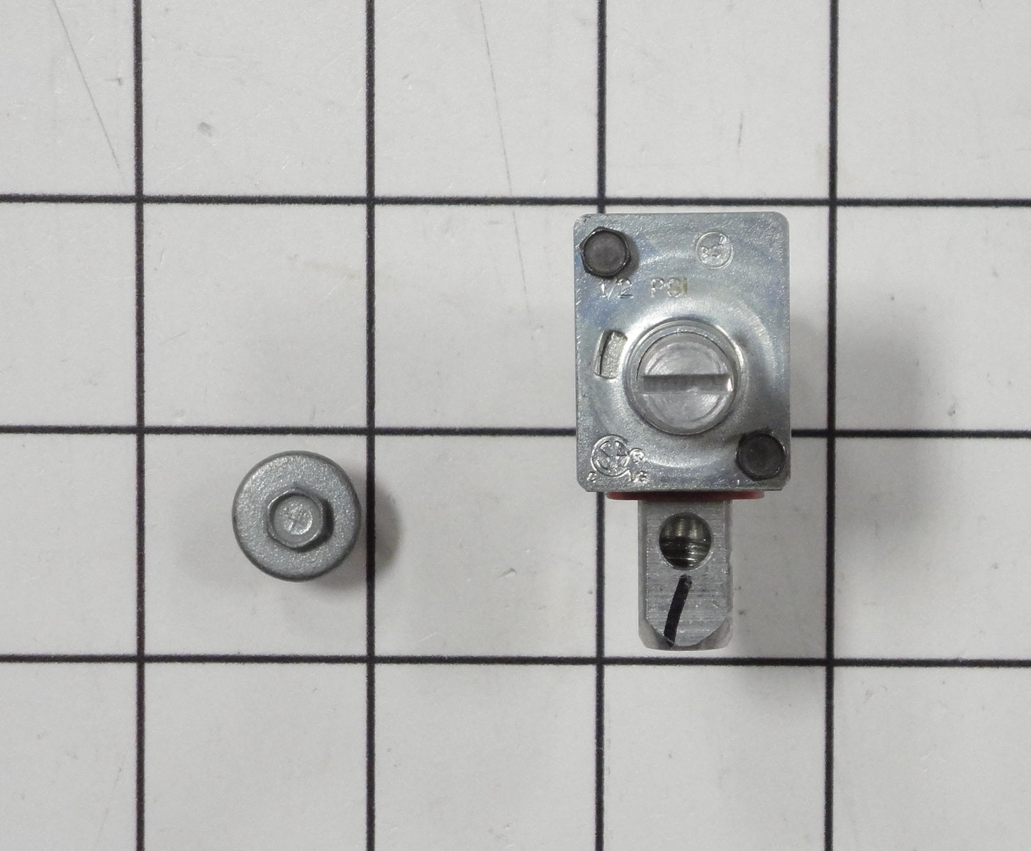Whirlpool 12002280 VALVE AND SCREW KIT, HARPE-2