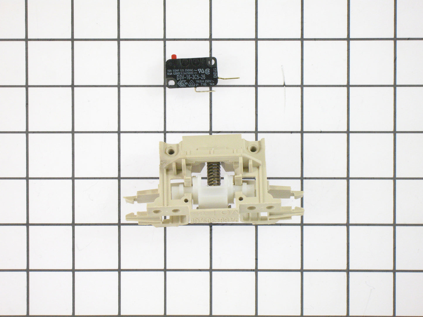 Frigidaire 5304535183 LATCH,DOOR-1