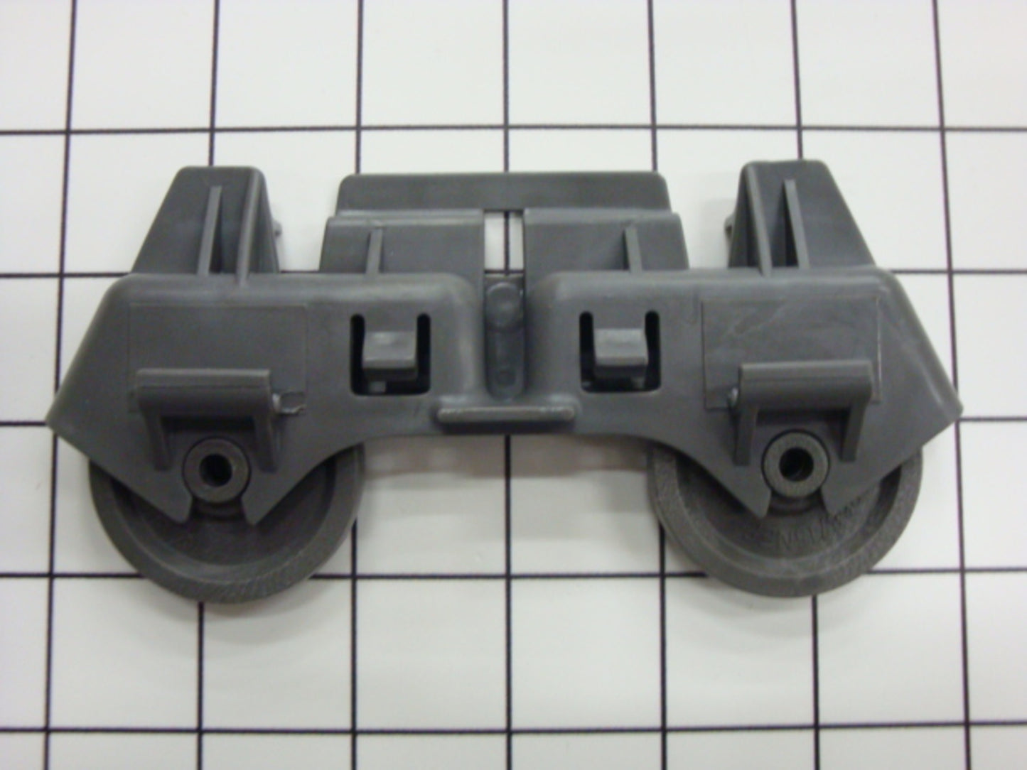 WPW10082868 Whirlpool Dishwasher Lower Dishrack Wheel-1