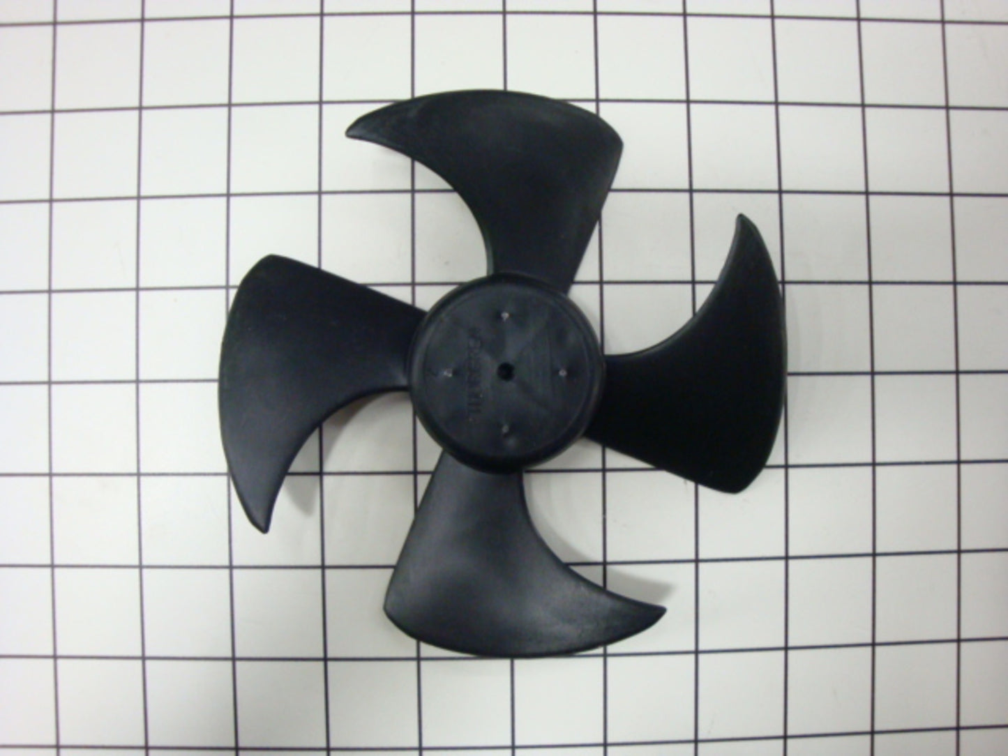 240524102 Frigidaire Refrigerator Condensor Fan Motor Blade-1