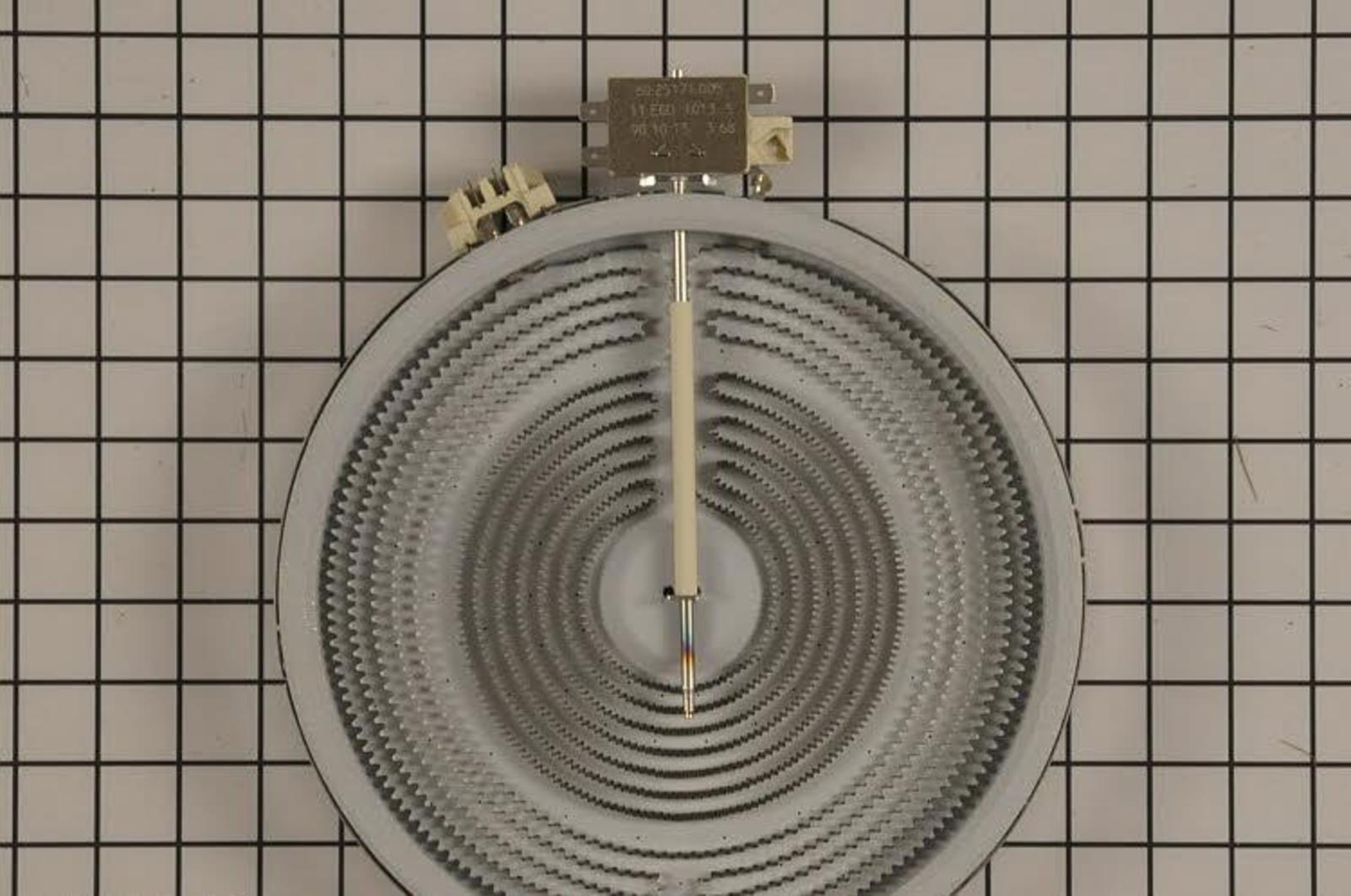 389087401 Frigidaire Cooktop Dual Surface Element,6/9"-1