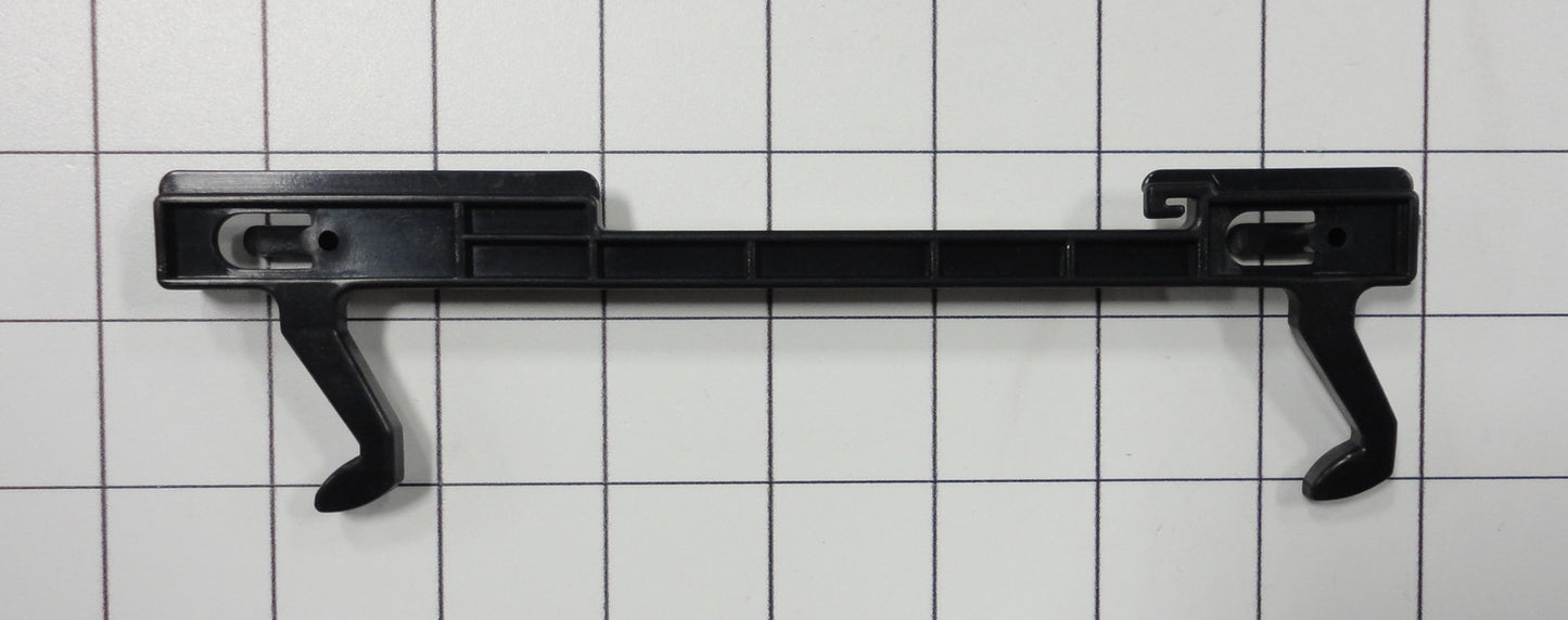 Frigidaire 5304477389 LATCH,DOOR-1
