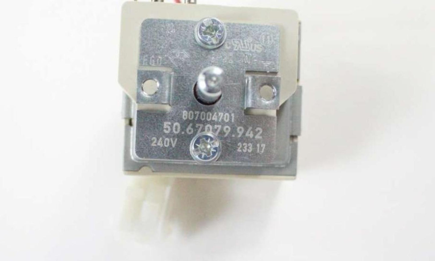 Frigidaire 5304490134 SWITCH,INFINITE,TRIPLE-1