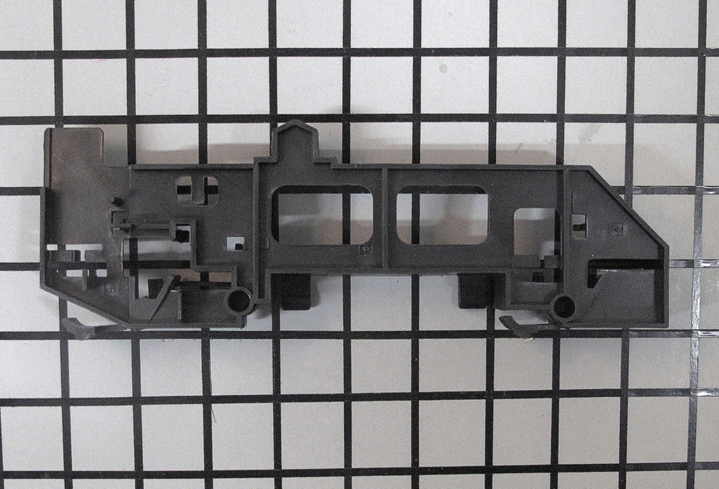 Frigidaire 5304503439 LATCH HOOK-1