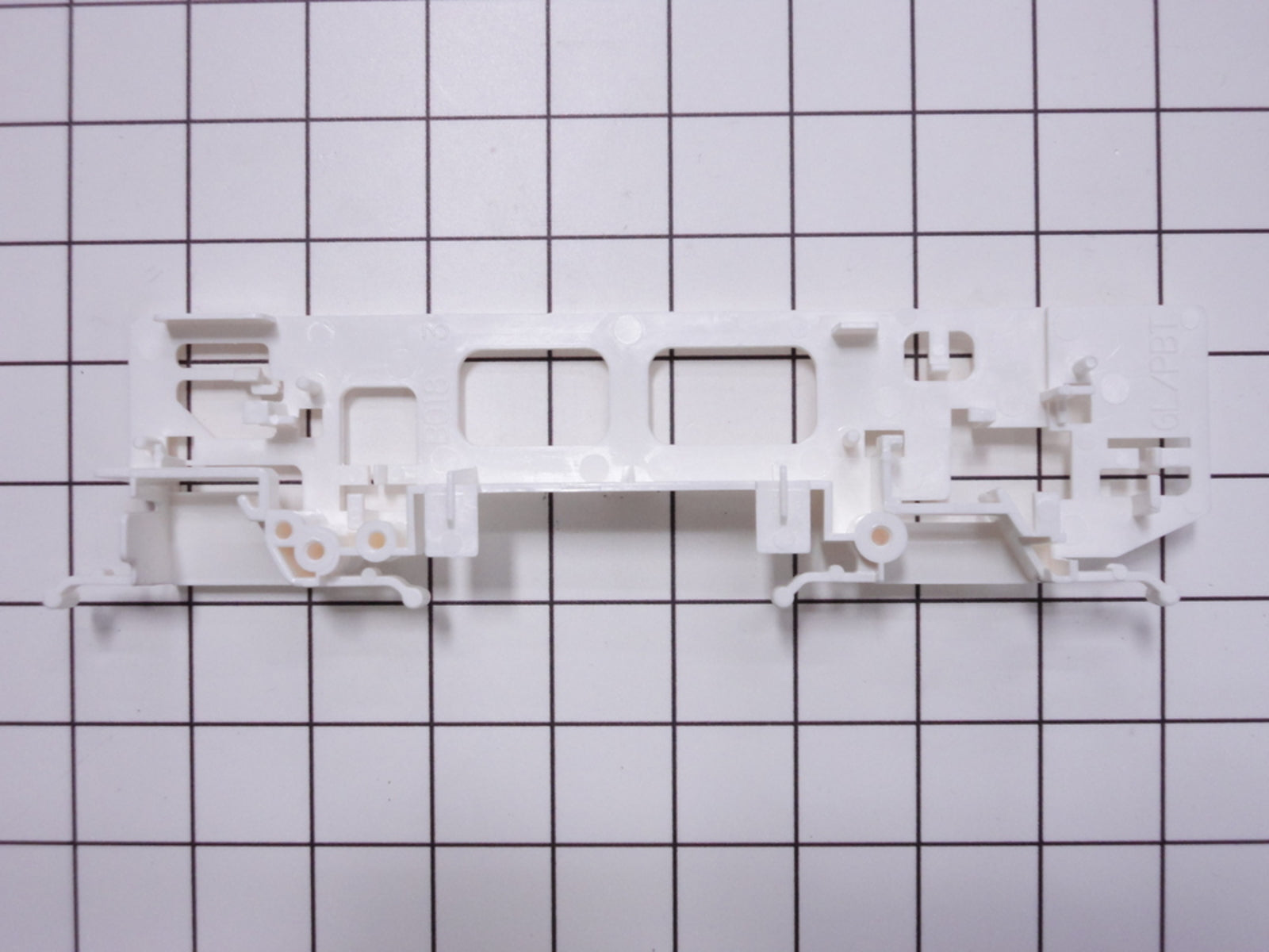 Frigidaire 5304503439 LATCH HOOK-2