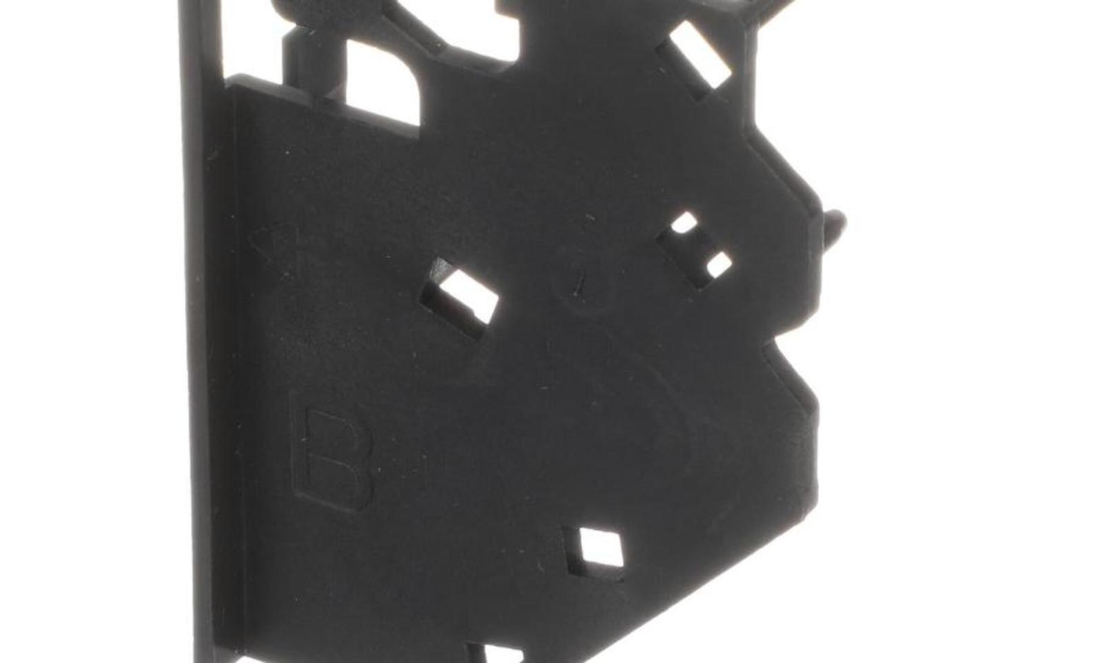 Frigidaire 5304523260 BRACKET,INTERLOCK,LOWER-1