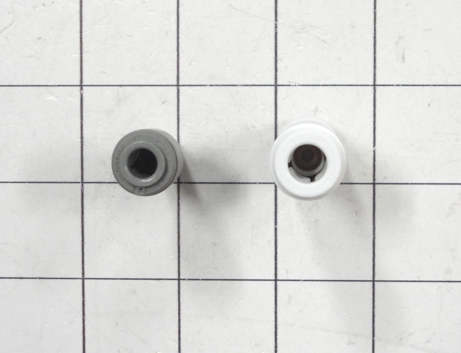 Whirlpool 8201815 CONNECTOR-2