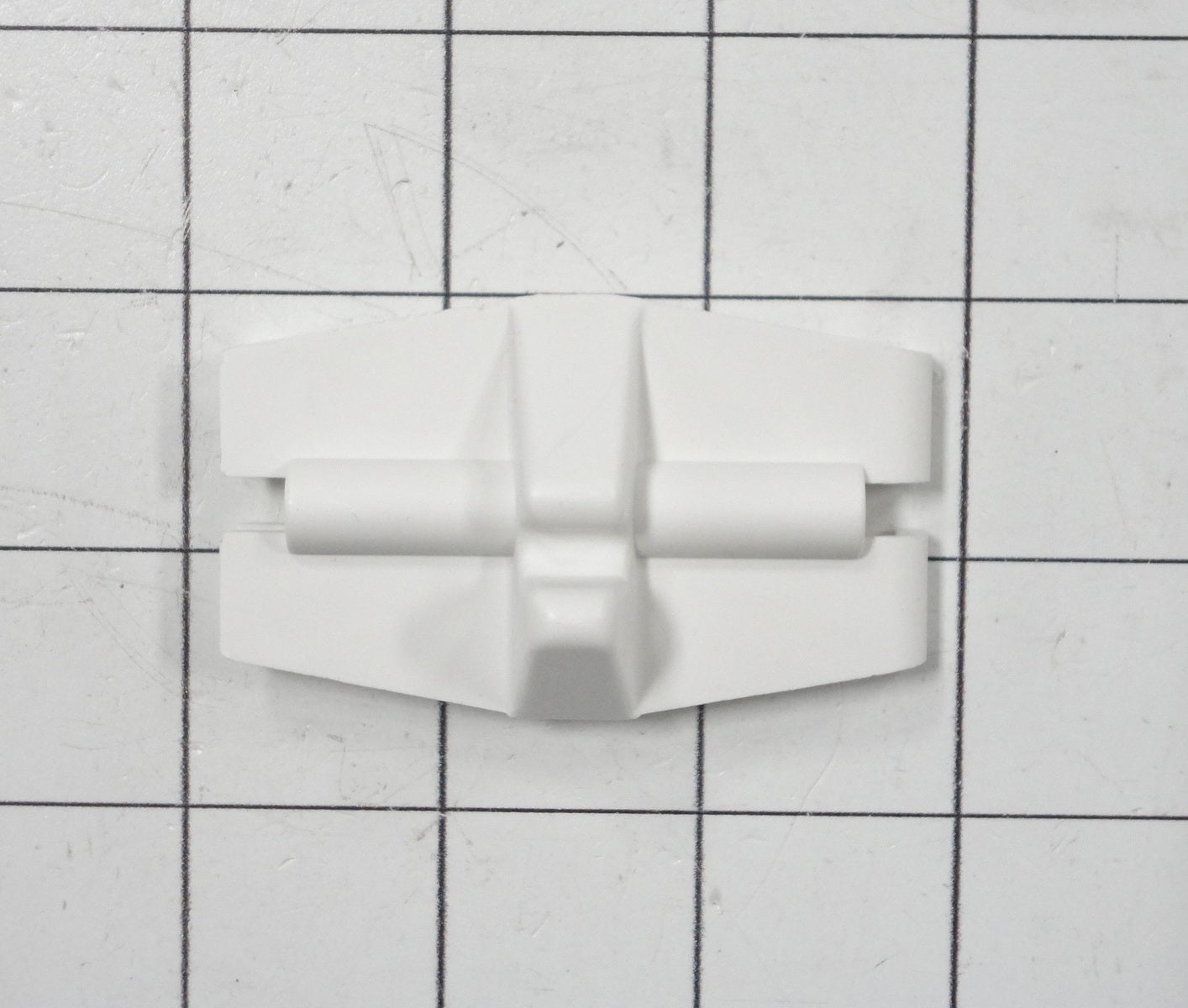 Whirlpool WP3368629 RETAINER-1