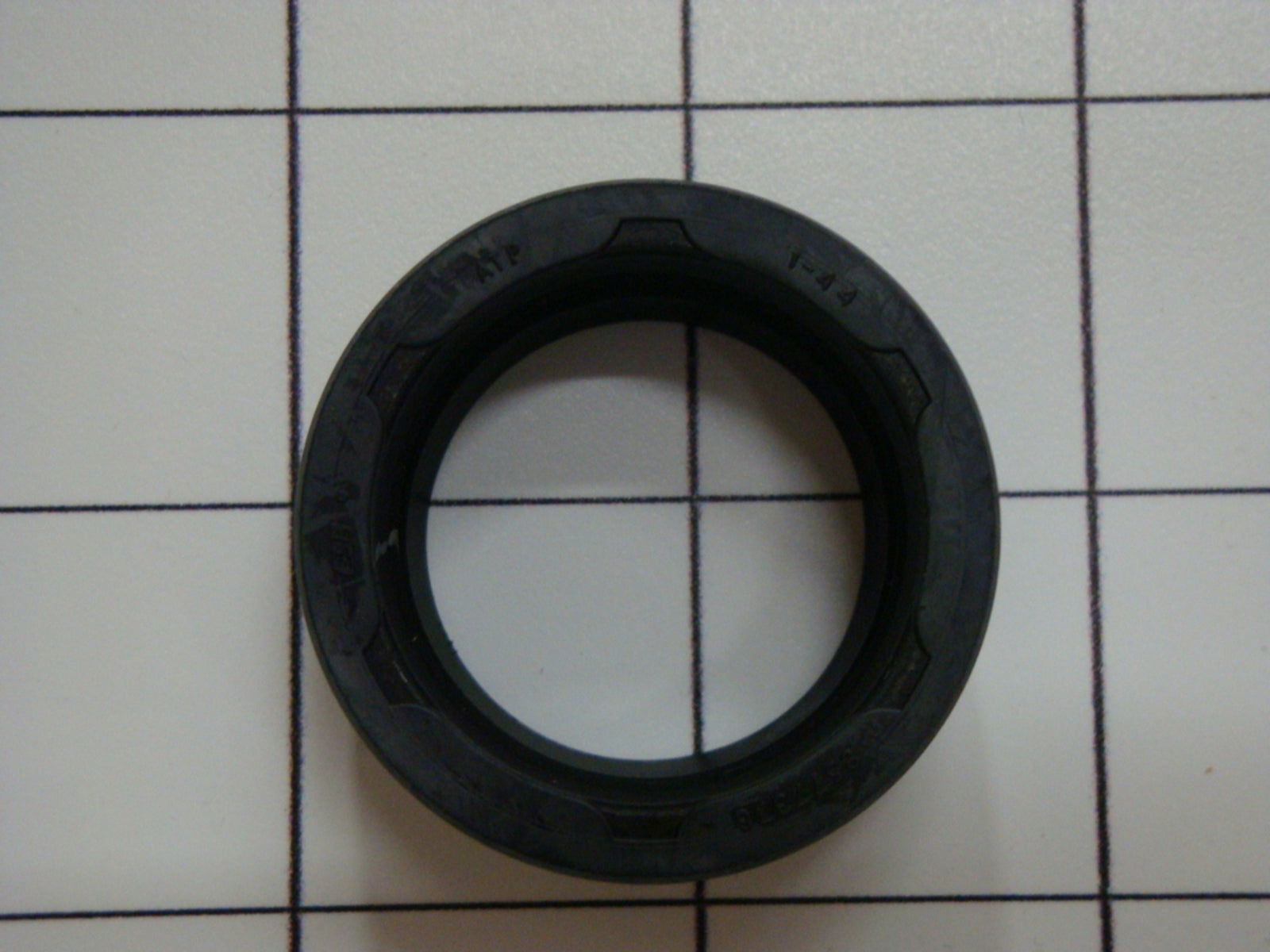 WP8577376 Whirlpool Washer Transmission Shaft Seal-1