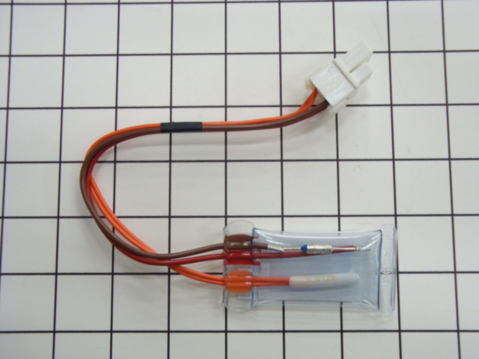 6615JB2005U LG Refrigerator Defrost Temperature Thermistor Controller Sensor Assembly-1